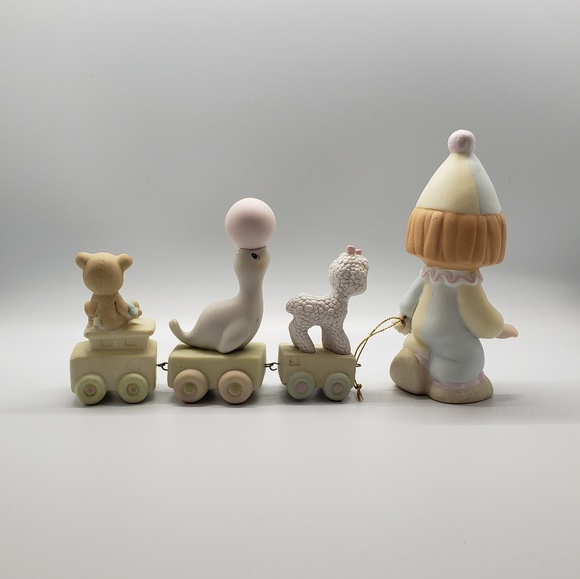 Precious Moments Figurine Collection for Baby - Picture 4 of 4